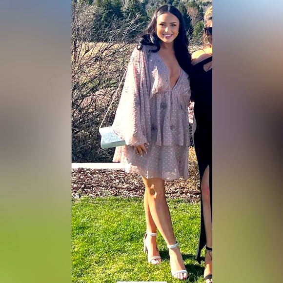 ASOS DESIGN tiered textured mini dress with linear bloom embellishment - Picture 2 of 3